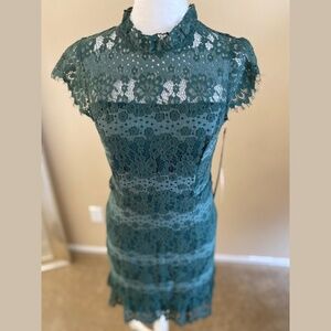 June & Hudson Lace Mini Dress Green Size Small NWT